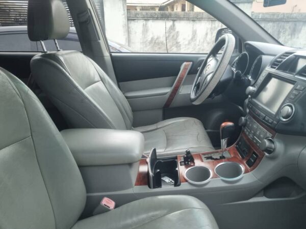 Toyota Highlander 2008 - Image 4